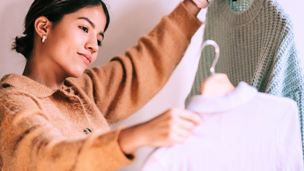 Guarda-Roupa Cápsula: Como Economizar Sem Perder o Estilo